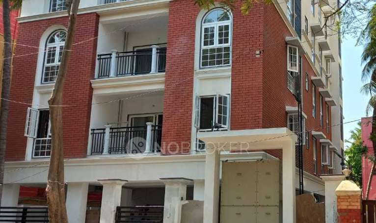 Ramaniyam Nagas Courtyard