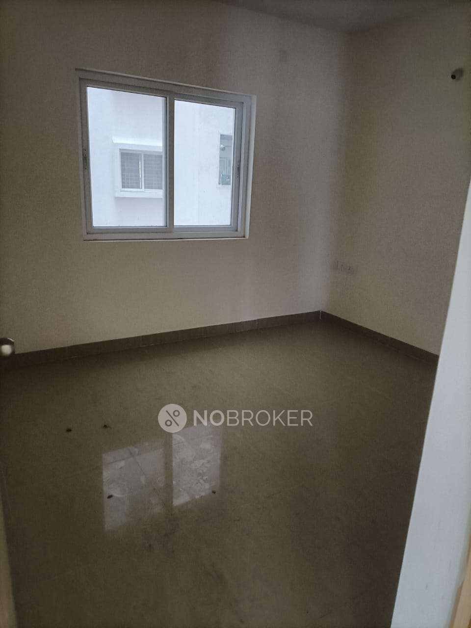 Bank Auction Property - Mantri Serinity