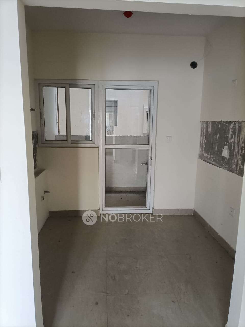 Bank Auction Property - Mantri Serinity