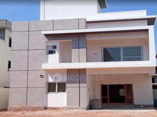 Shanta Sriram Brookwoods