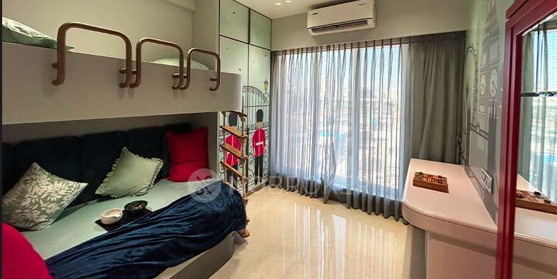 Sunita Keshav Height