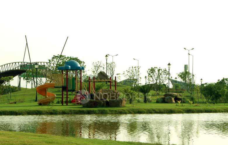 Gaur Yamuna City 1st A Parkview