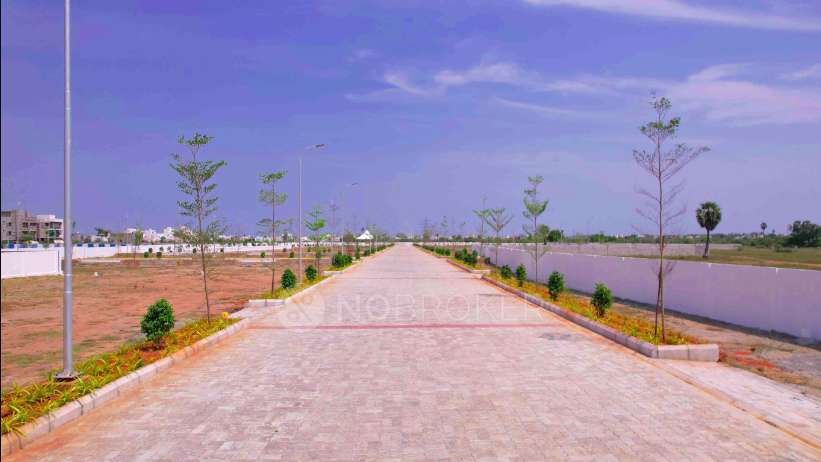 S And P Serenity Walk