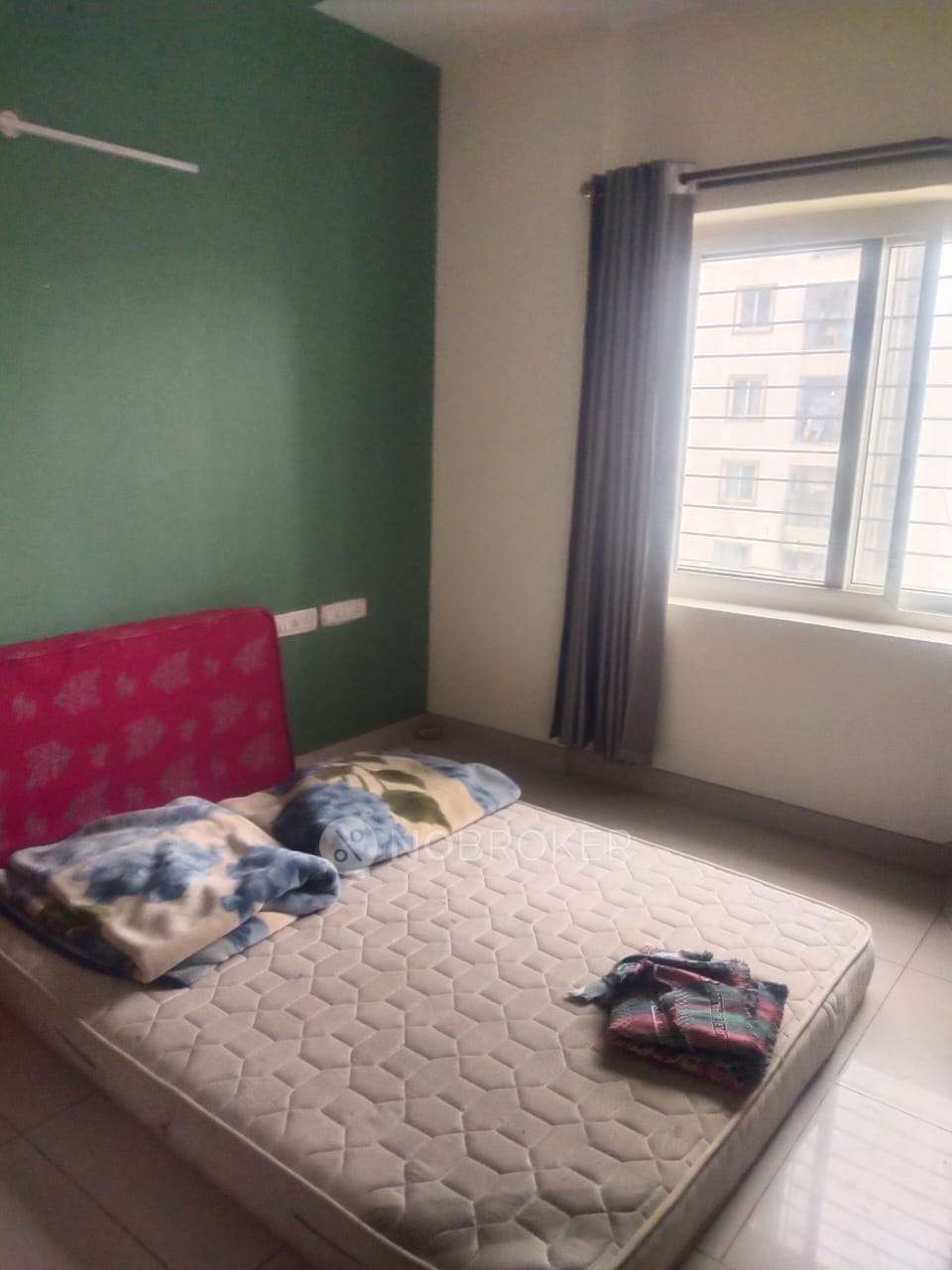 Bank Auction Property - HM Symphony