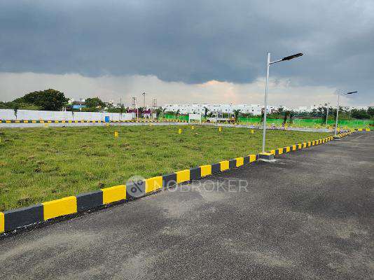 Hi Tech Blooming Garden