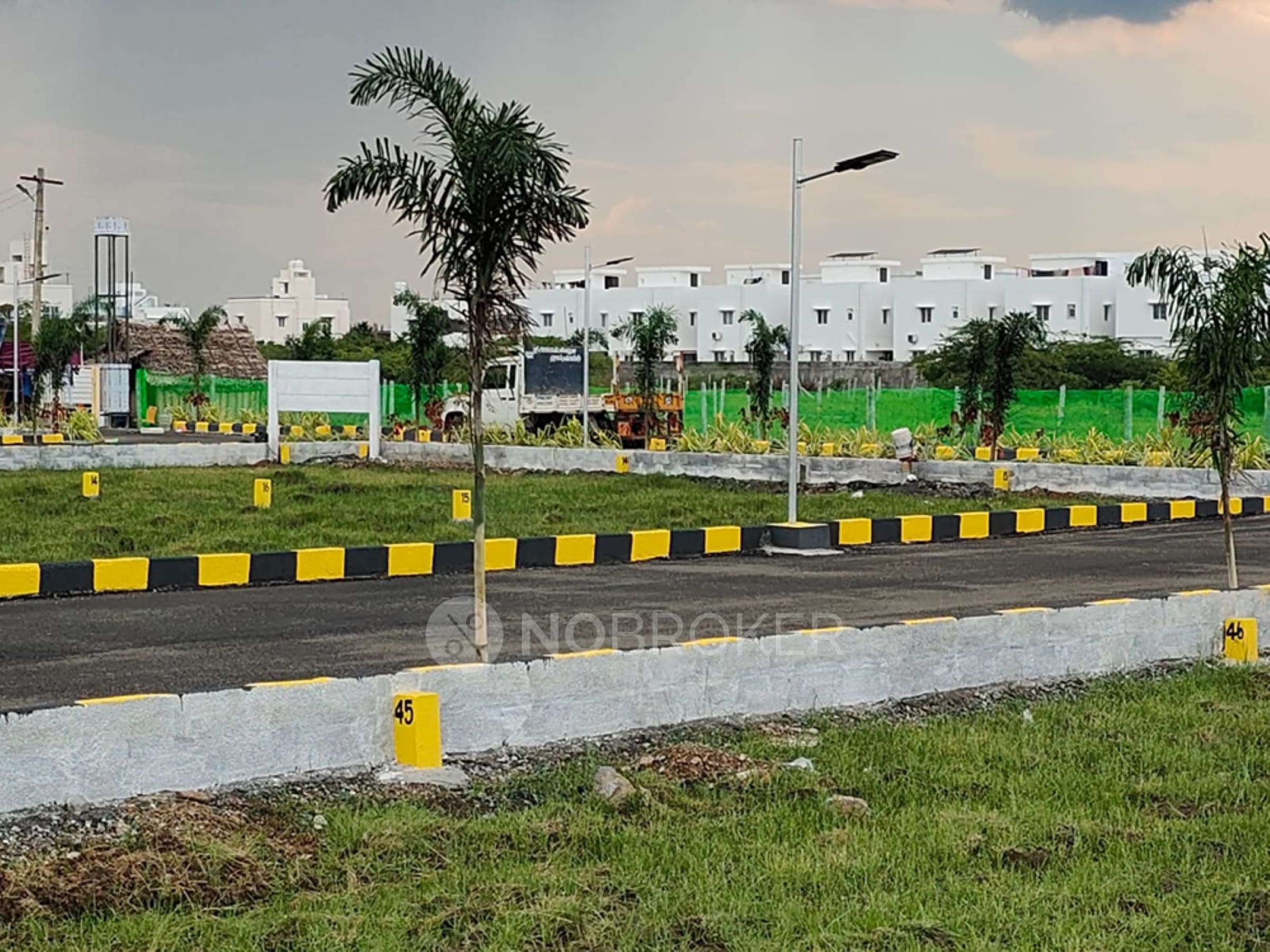 Hi Tech Blooming Garden