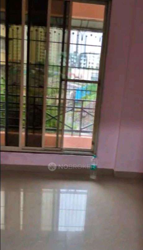 Abbas Roshan Residency