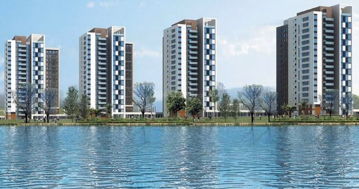 Arun Excello Estancia Mini