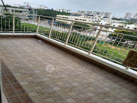 Maithri Shilpitha Sunflower 