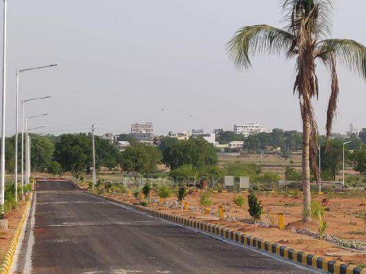 Akshita Golden Breeze 4