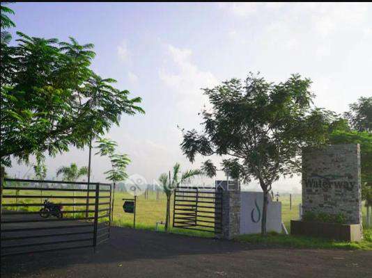 Stone And Acres Waterway