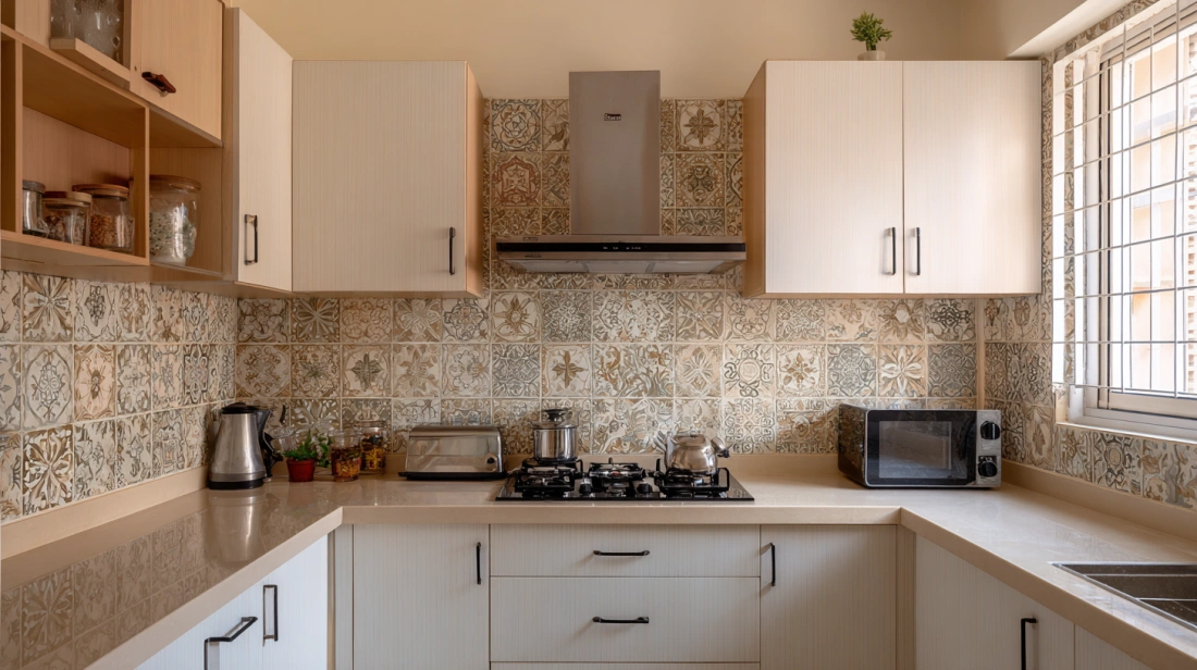 Modular U Shaped Kitchen with Patterned Backsplash Tiles