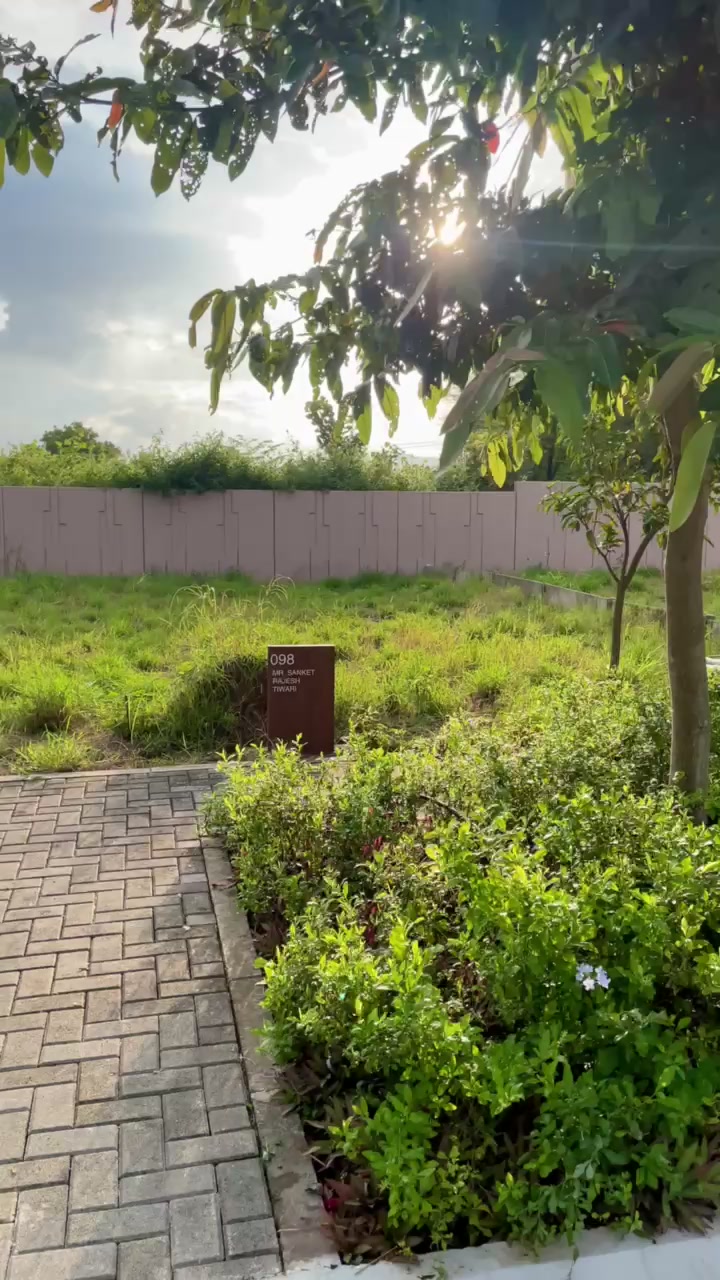 Plot For Sale  In Godrej Ed...