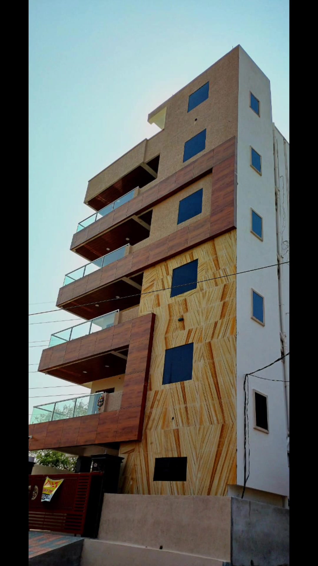 3 BHK Flat In Tngos Colony ...