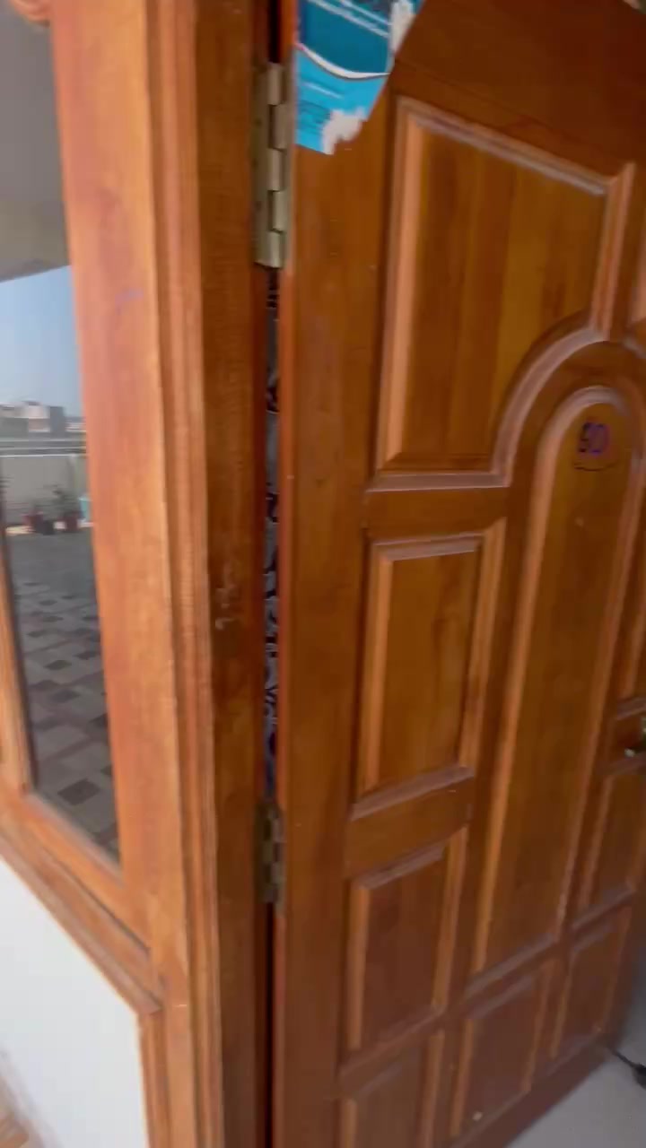 1 RK Flat In Krishna Kunj A...