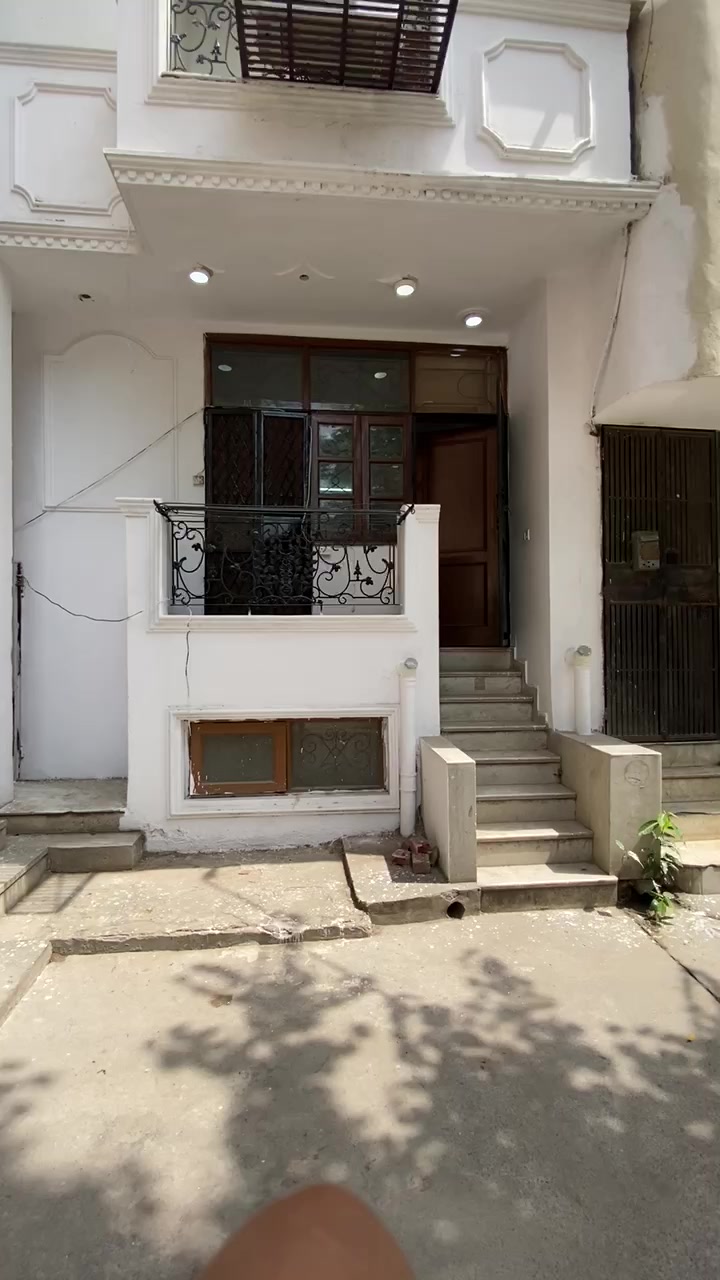 3 BHK Flat for Rent  In Laj...