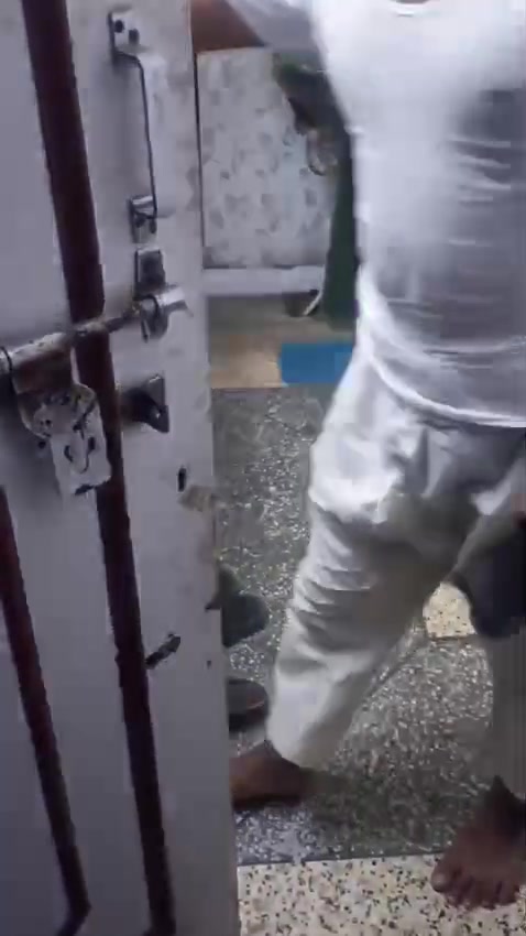 1 BHK Flat In Standalone Bu...