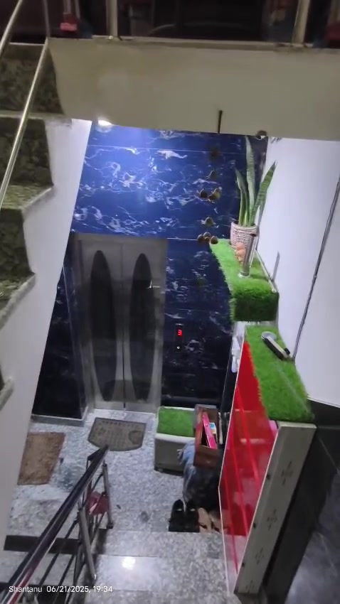 3 BHK Flat For Sale  In Utt...