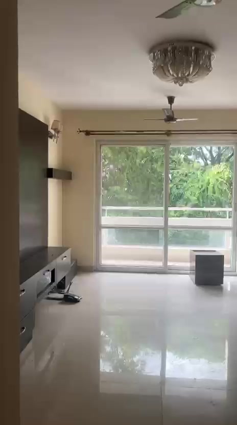 2 BHK Flat In Rohan Jharoka...