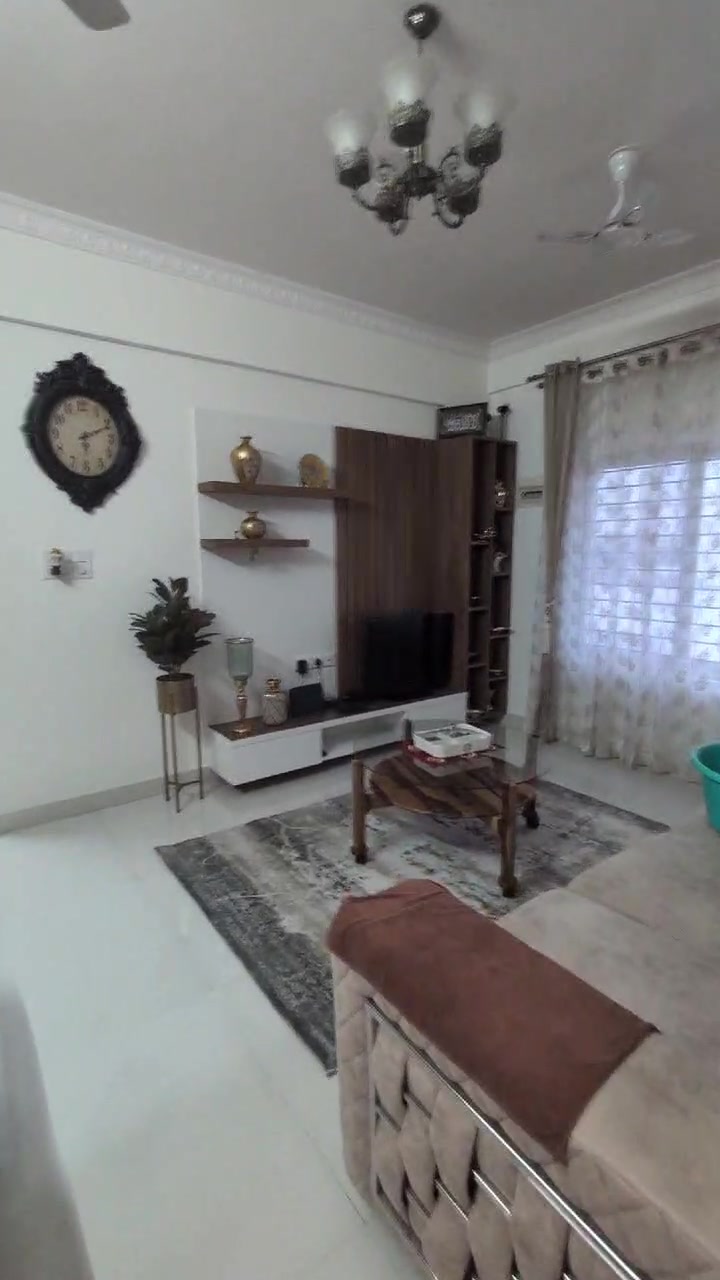 2 BHK Flat In Manifest Elit...